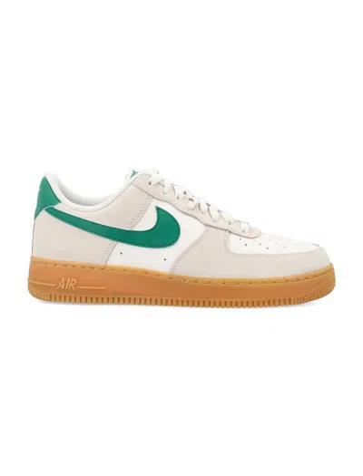 Nike Air Force 1 07 Lv8 Sneaker In Black