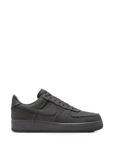 Nike Air Force 1 '07 Lv8 Sneakers In Black