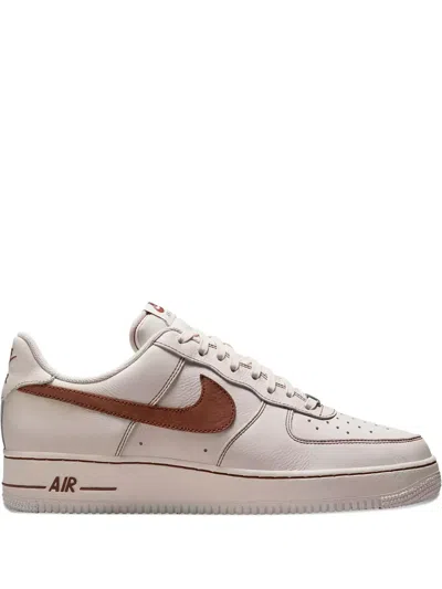 Nike Air Force 1 '07 Lv8 Sneakers In White