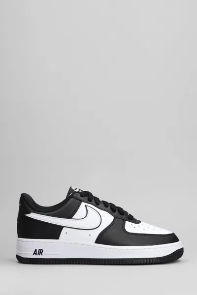 Nike Air Force 1 07  In White