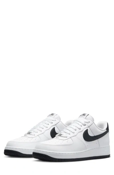 Nike Air Force 1 '07 Sneaker