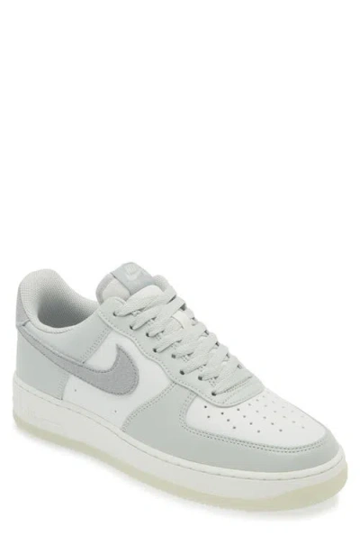 NIKE NIKE AIR FORCE 1 '07 SNEAKER
