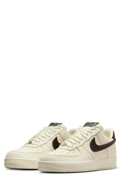 NIKE NIKE AIR FORCE 1 '07 SNEAKER