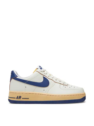 Nike Air Force 1 '07 Sneakers In White