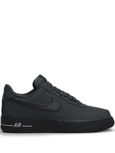 Nike Air Force 1 07 Sneakers In Black