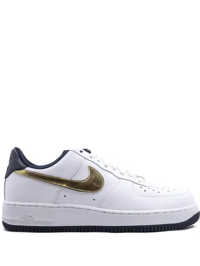 Nike Air Force 1 '07 Sneakers In White