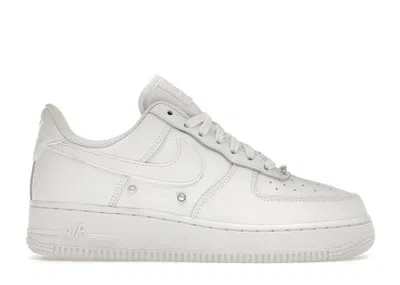 Pre-owned Nike Air Force 1 Low '07 Se Pearl (women's) Sneakers In White/metallic Silver