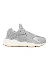 Nike Air Hatfield Low-cut Sneakers In Gray