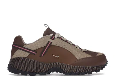 Pre-owned Nike Air Humara Lx Jacquemus Ale Gold (women's) Sneakers In Lightin Brown/light Brown/pink