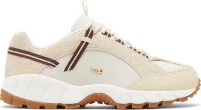 Pre-owned Nike Air Humara Lx X Jacquemus Sail Bone Gold Sneakers Dr0420-001 Women's 9.5 In White