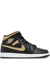 Nike Air Jordan 1 Retro Sneakers In Black