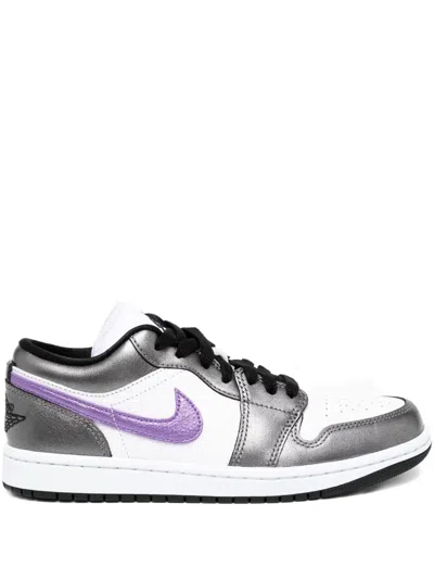 Nike Air Jordan Low Se In Gray