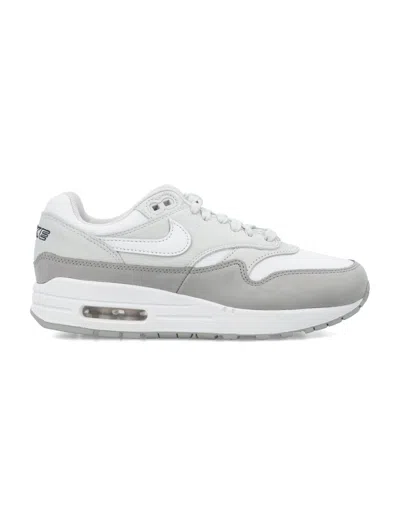 Nike Air Max 1 '87 Sneakers In Photon Dust White
