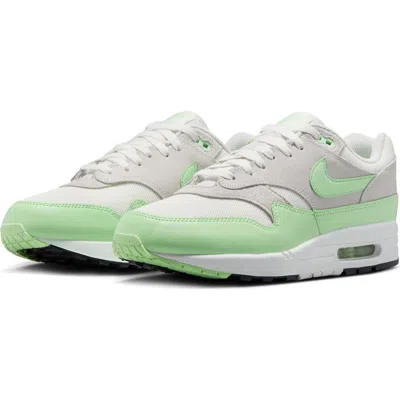 NIKE NIKE AIR MAX 1 ESSENTIAL SNEAKER