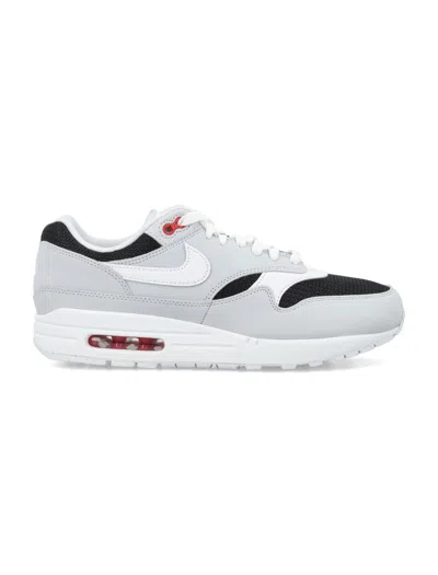 Nike Air Max 1 Sneaker In Pure Platinum/white-black-sport Red