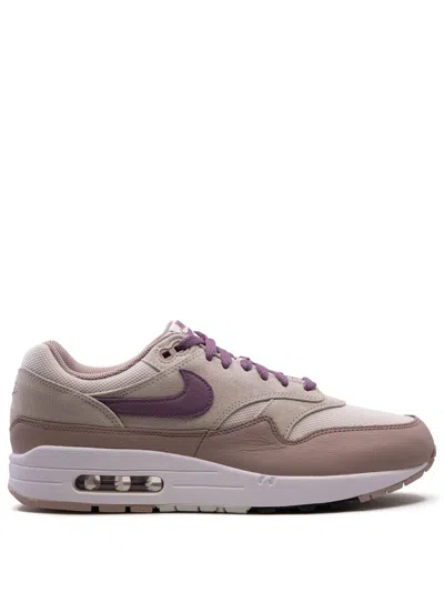 Nike Air Max 1 Sneakers In Pink