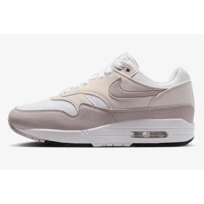 Nike Air Max 1 Sneakers In White And Pink-neutral