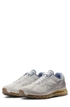 Nike Air Max 2013 Sneaker In Grey