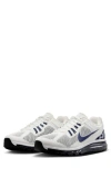Nike Air Max 2013 Sneaker In Multi