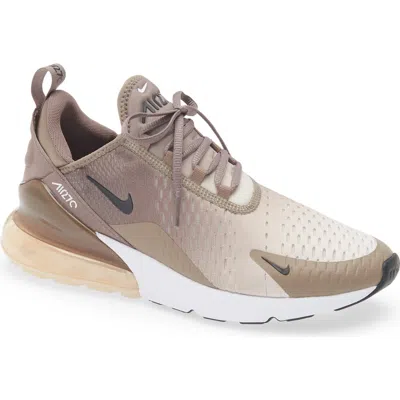 Nike Air Max 270 Sneaker In Brown