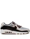 Nike Air Max 90 "burgundy Crush" Sneakers In Grau
