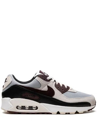 Nike Air Max 90 "burgundy Crush" Sneakers In Grau