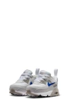 Nike Air Max 90 Easy-on Sneaker In White/grey/white