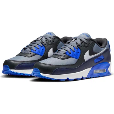 Nike Air Max 90 Gore-tex® Waterproof Sneaker
