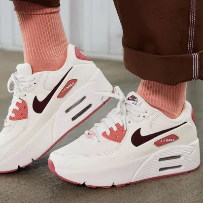 Nike Air Max 90 Lv8 Se "valentine's Day" Sneakers In Sail/dark Team Red/adobe/medium Soft Pink