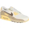 Nike Air Max 90 Sneaker