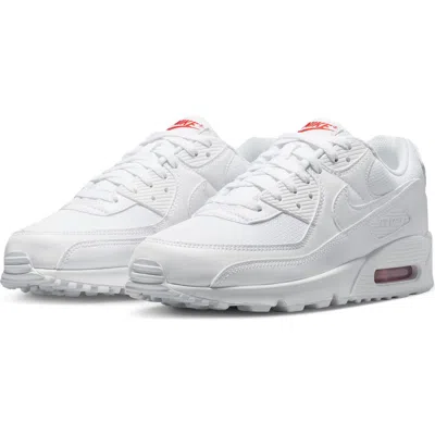 Nike Air Max 90 Sneaker In White