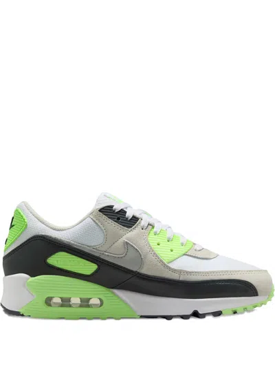 Nike Air Max 90 Sneakers