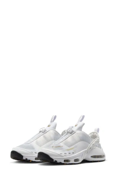 Nike Air Max Craze Sneaker In Multi