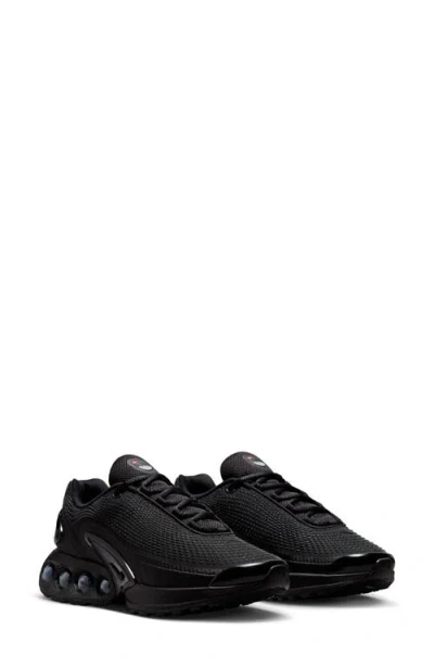 Nike Air Max Dn Sneakers In Black