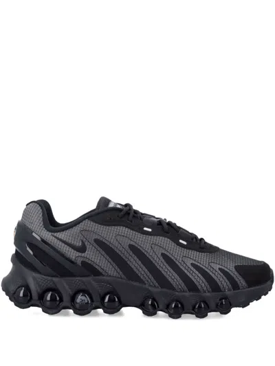 Nike Air Max Dn8 Panelled Trainers In Black