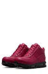 Nike Air Max Goadome Boot In Pink