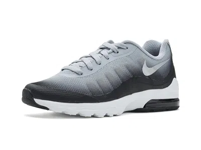 Nike Air Max Invigor In Gray