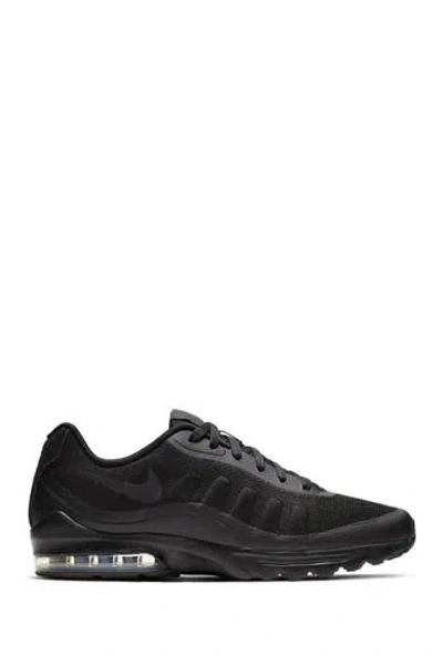 Nike Air Max Invigor Sneaker In Black