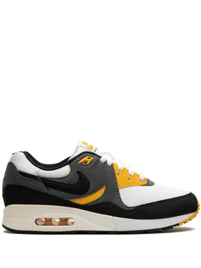 Nike Air Max Light In Black