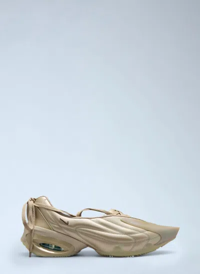 Nike Air Max Muse Sneakers In Gold