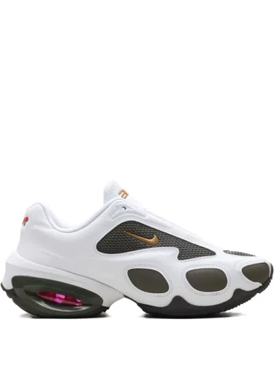 NIKE AIR MAX MUSE SNEAKERS