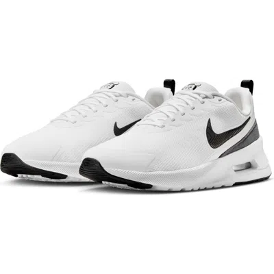 Nike Air Max Nuaxis Sneaker