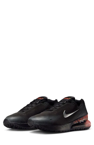 Nike Air Max Phoenix Sneaker In Multi