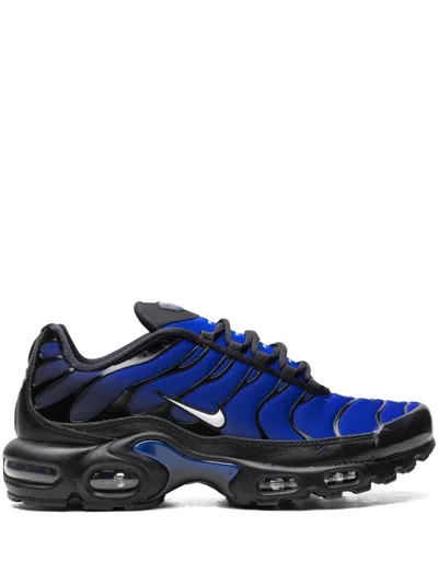 NIKE AIR MAX PLUS "BLACK" SNEAKERS