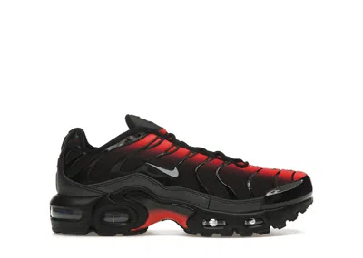 Pre-owned Nike Air Max Plus Crimson Sneakers In Black/bright Crimson/wolf Grey