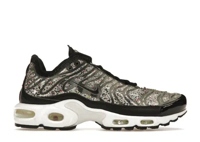 Pre-owned Nike Air Max Plus Pebbles (women's) Sneakers In White