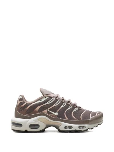 Nike Air Max Plus Sneakers In Brown
