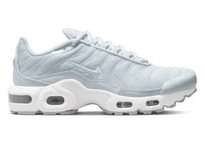 Pre-owned Nike Air Max Plus Sneakers In Aura/white