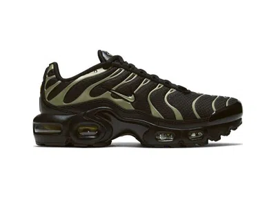 Pre-owned Nike Air Max Plus Sneakers In Black/gold