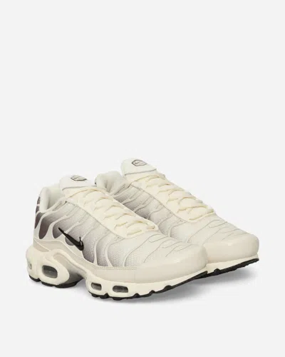Nike Air Max Plus Sneakers Light Orewood Brown / Black In Multi